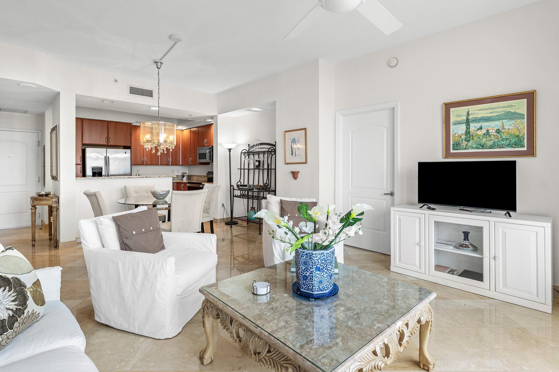 One City Plaza Unit 903 photo 6