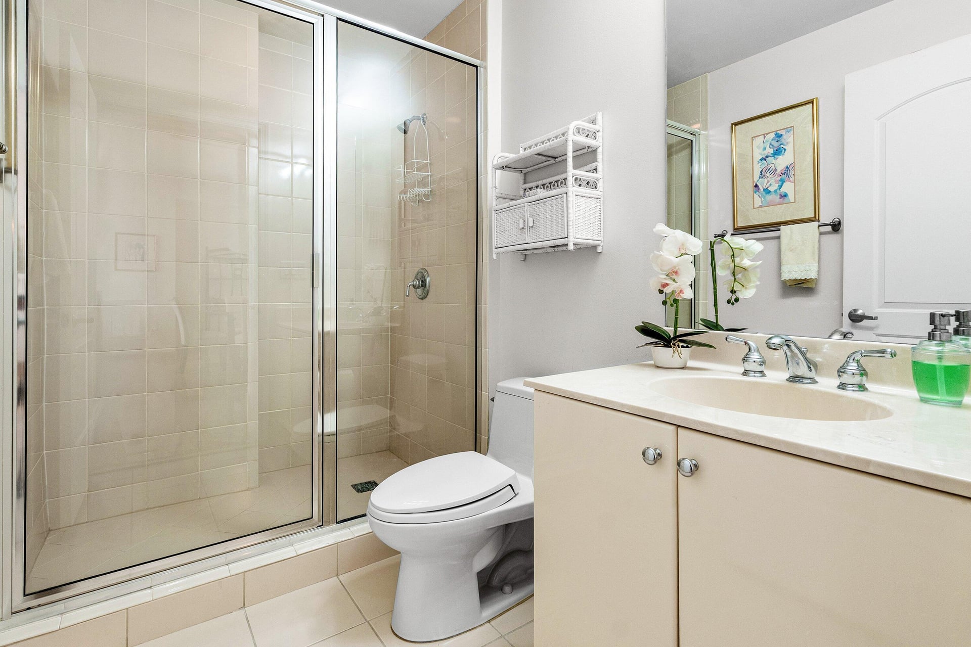 One City Plaza Unit 903 photo 19