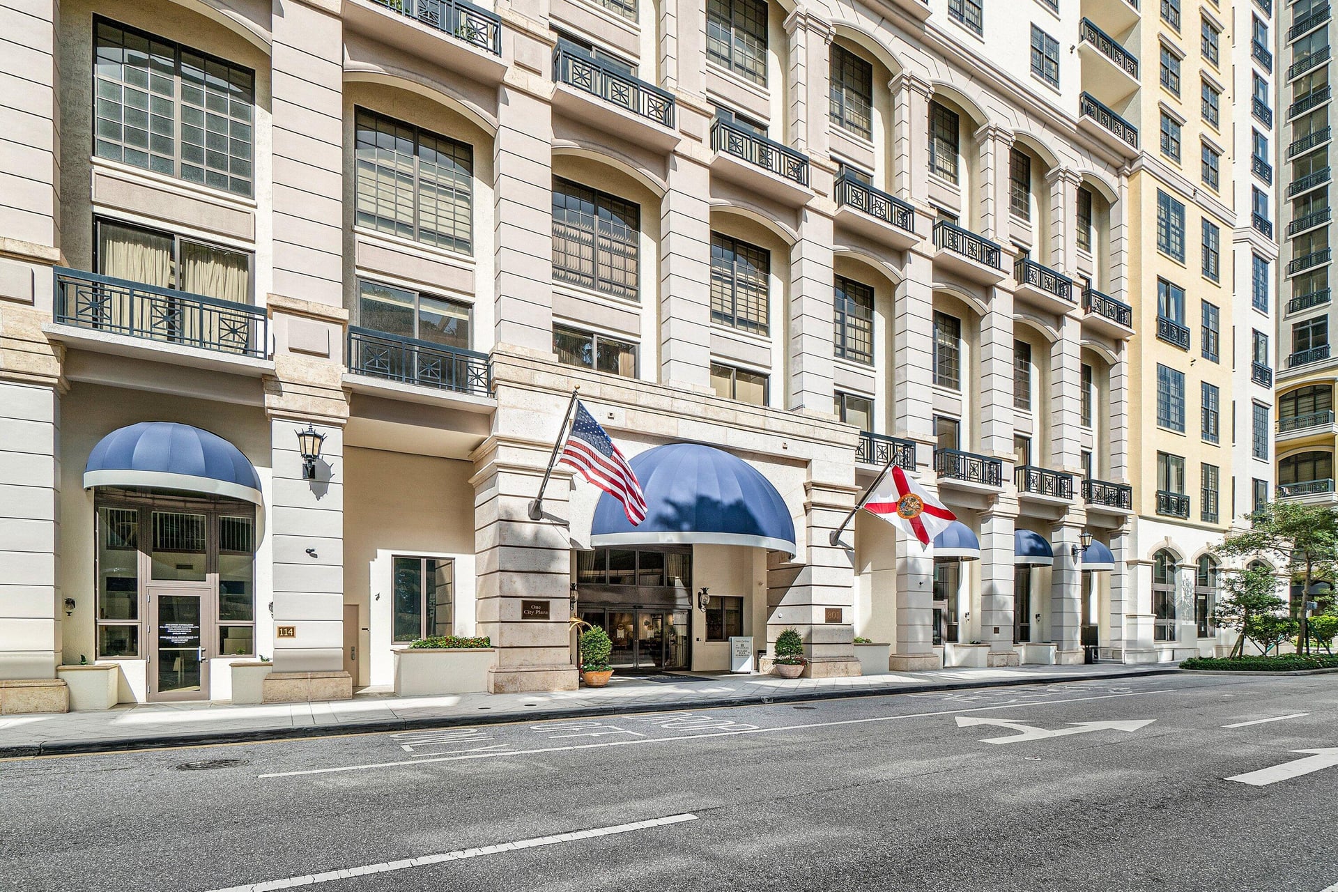 One City Plaza Unit 903 photo 33