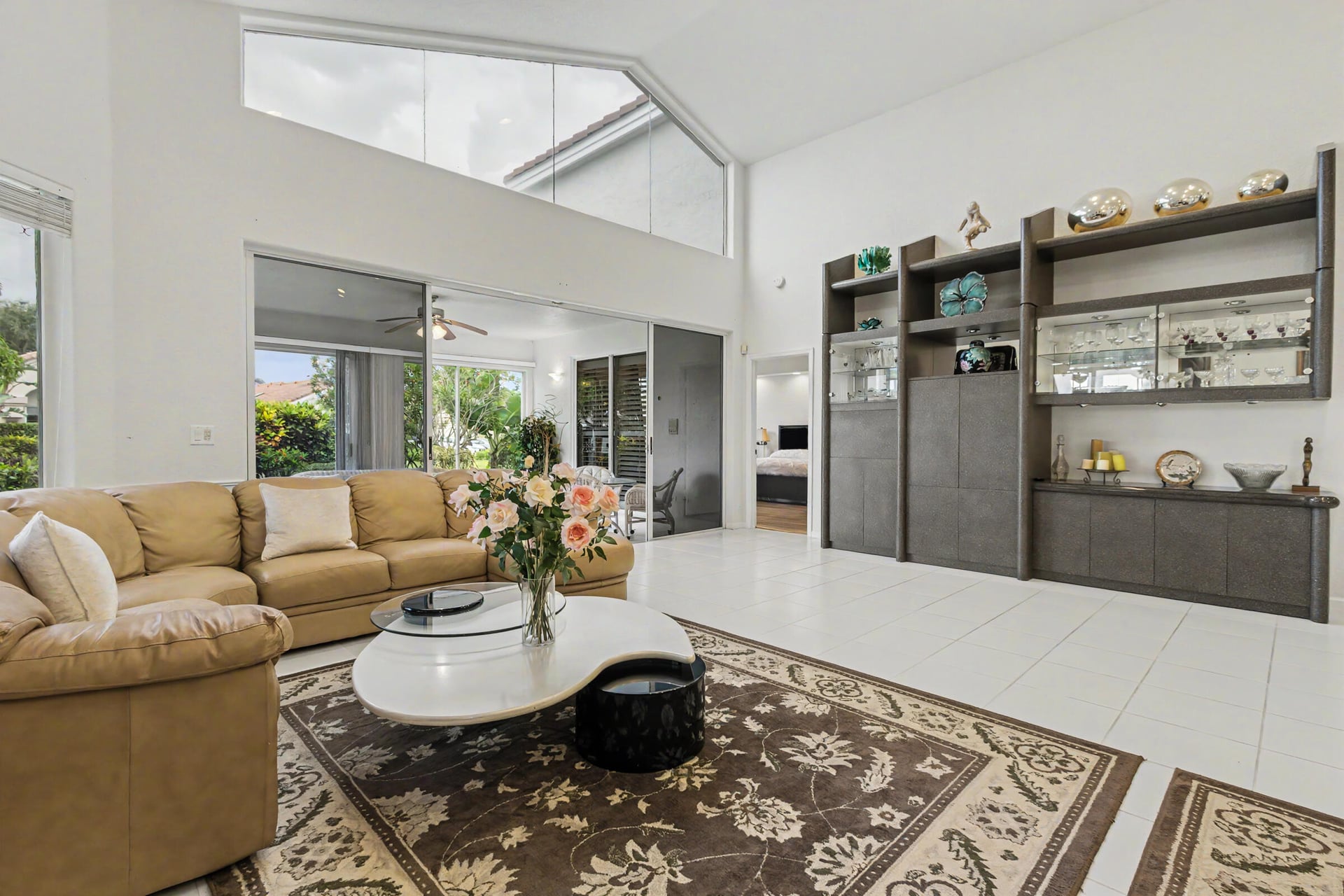  Residence photo 15