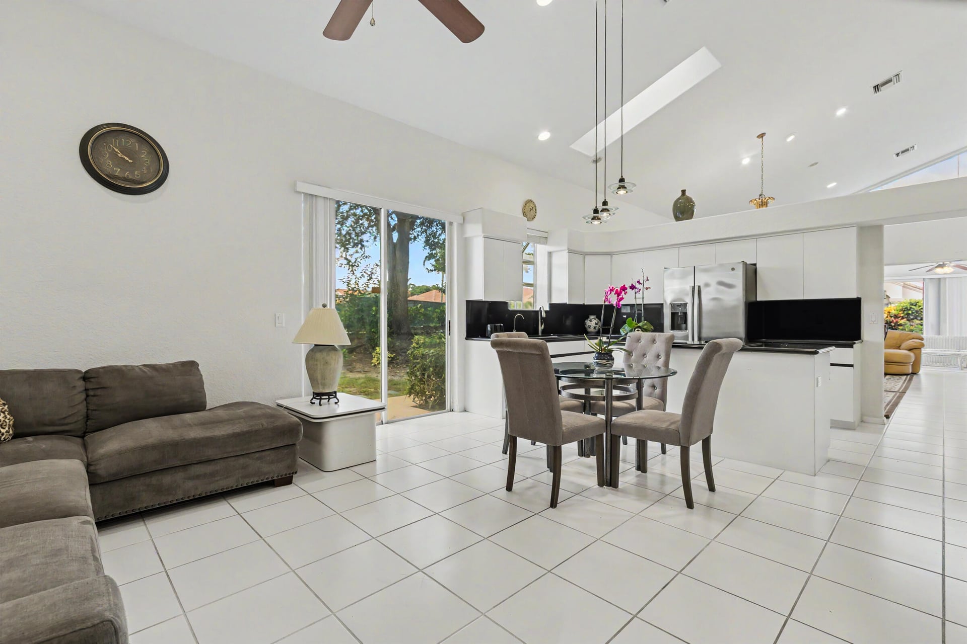  Residence photo 27
