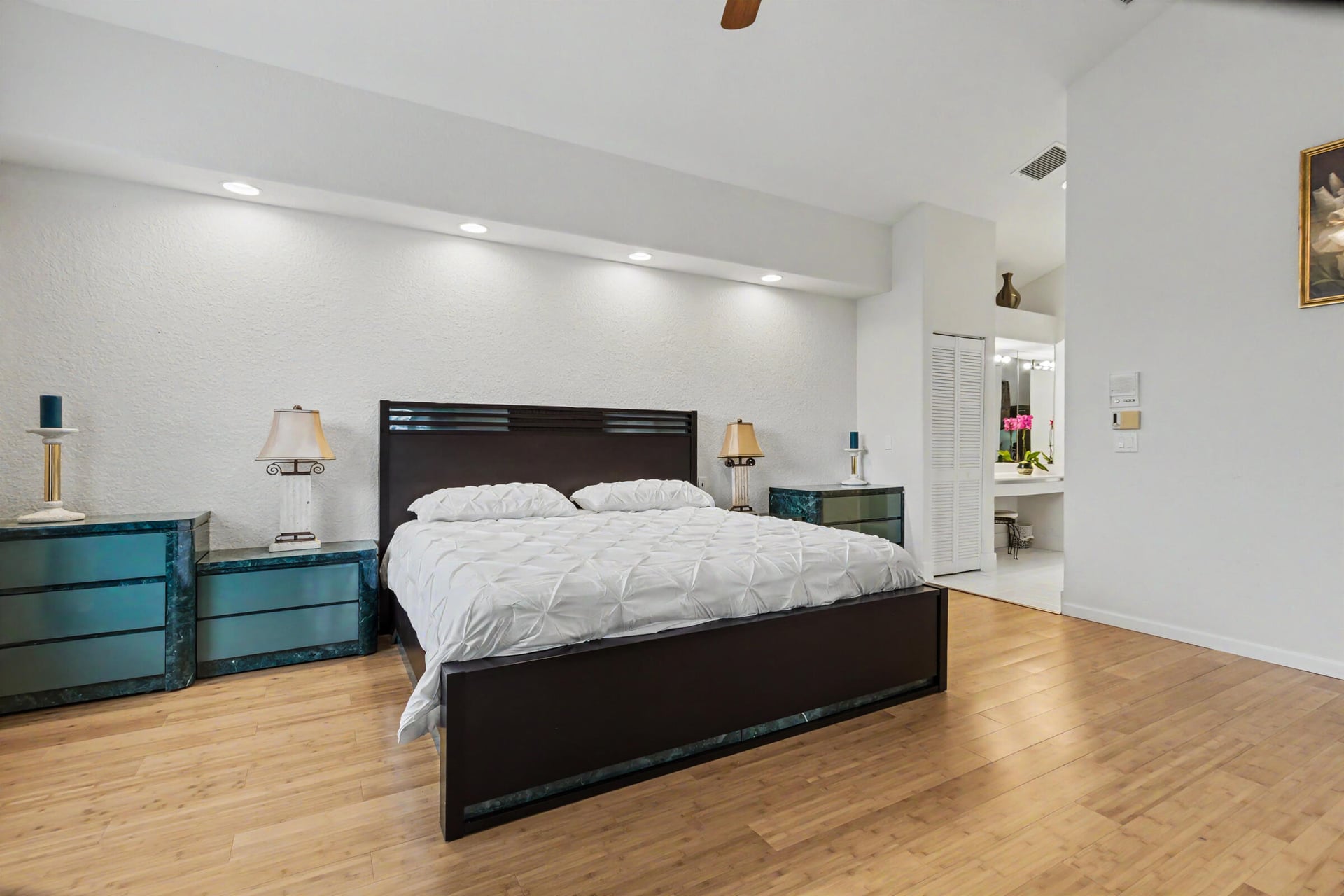  Residence photo 32
