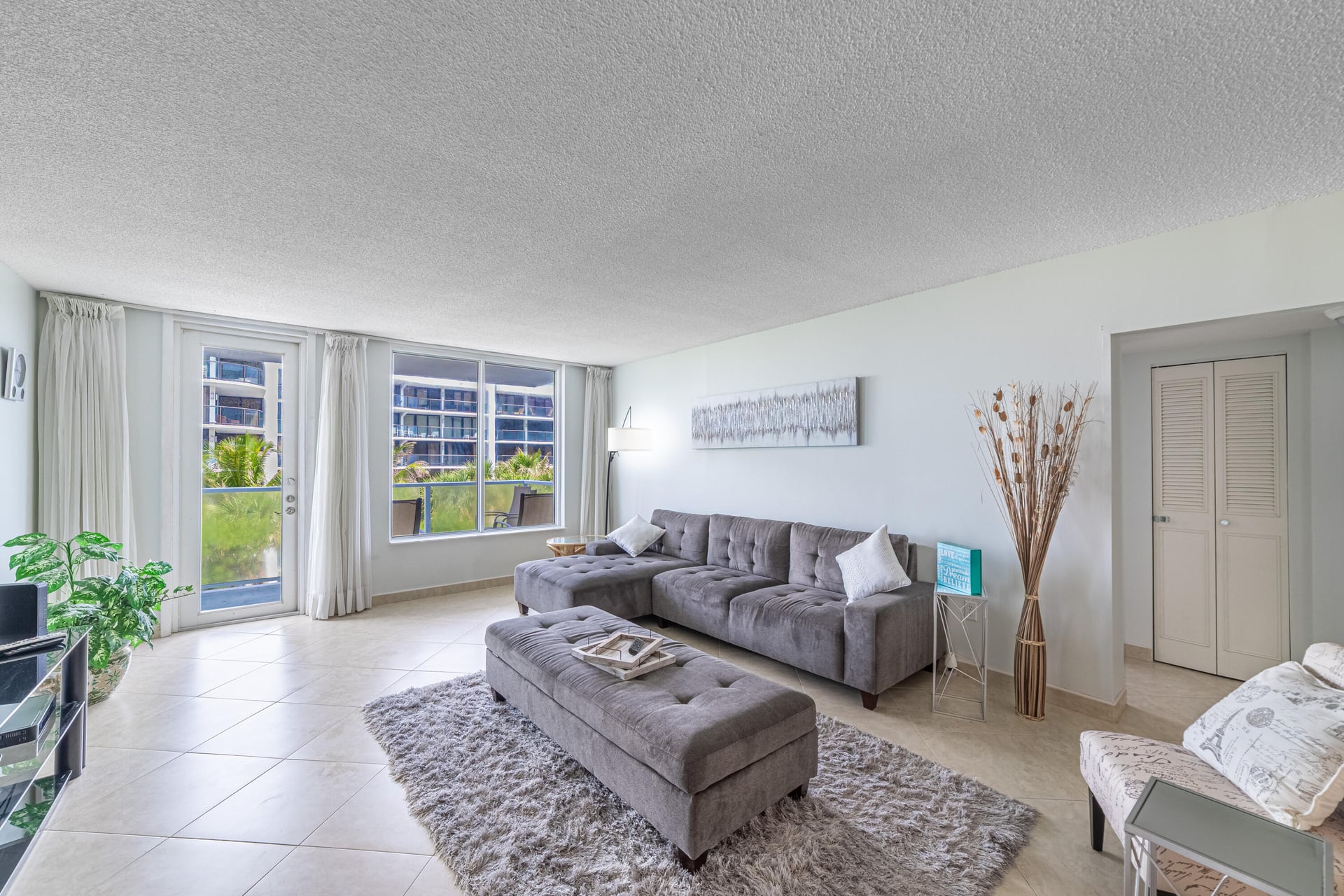 The Patrician of Palm Beach Unit 401 photo 7