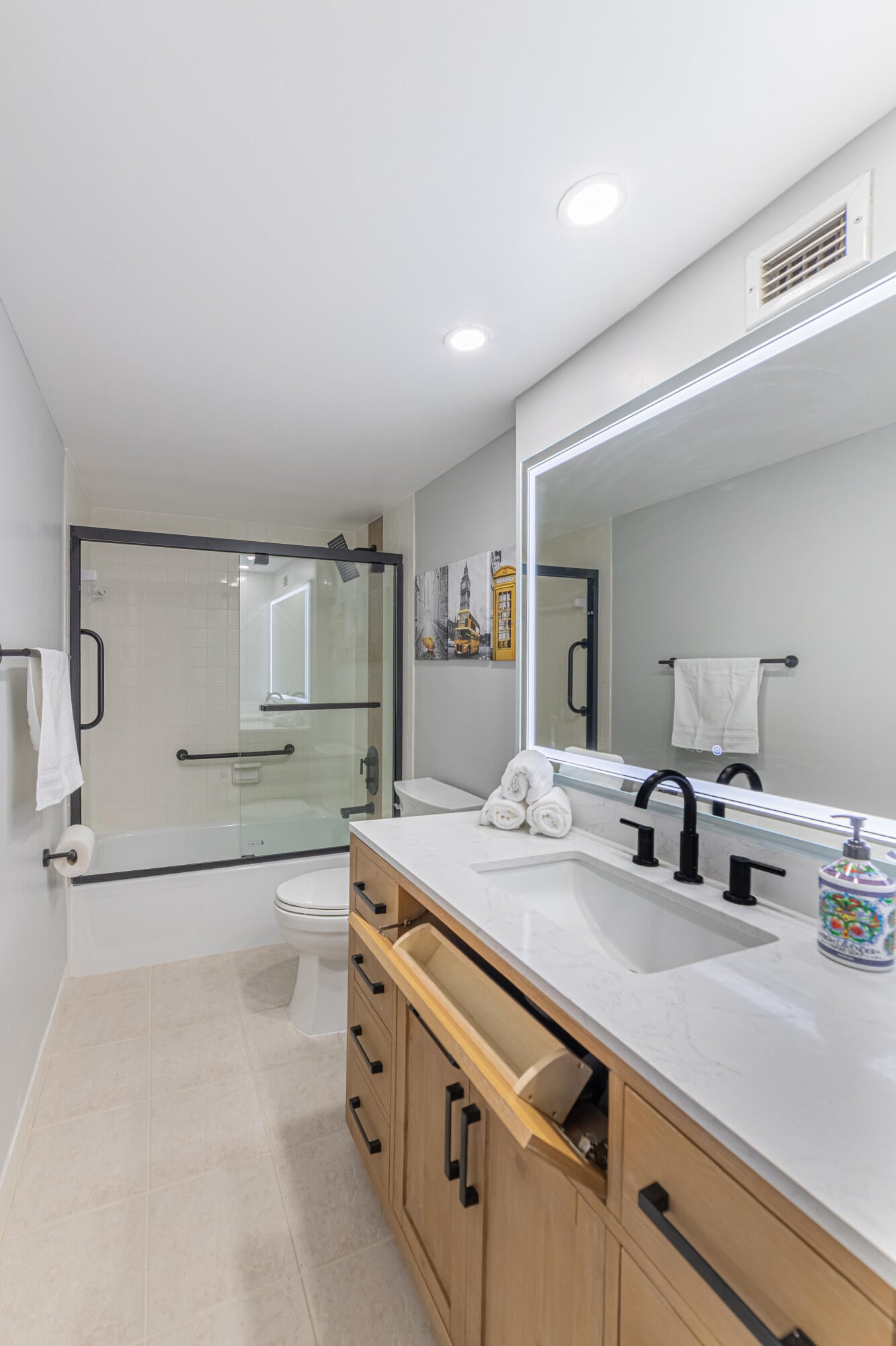 The Patrician of Palm Beach Unit 401 photo 28