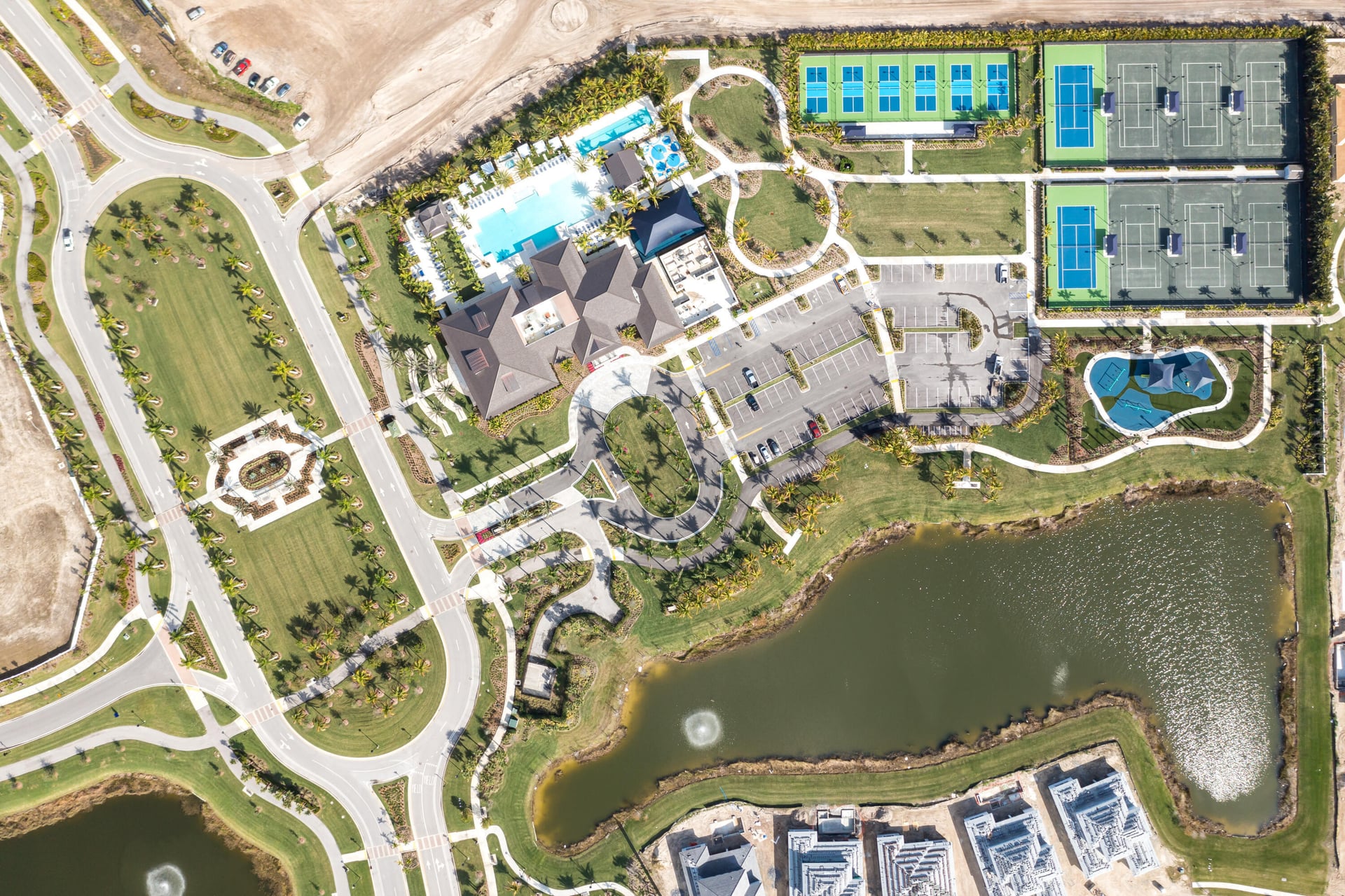 Avenir Unit 29 Mystique photo 34
