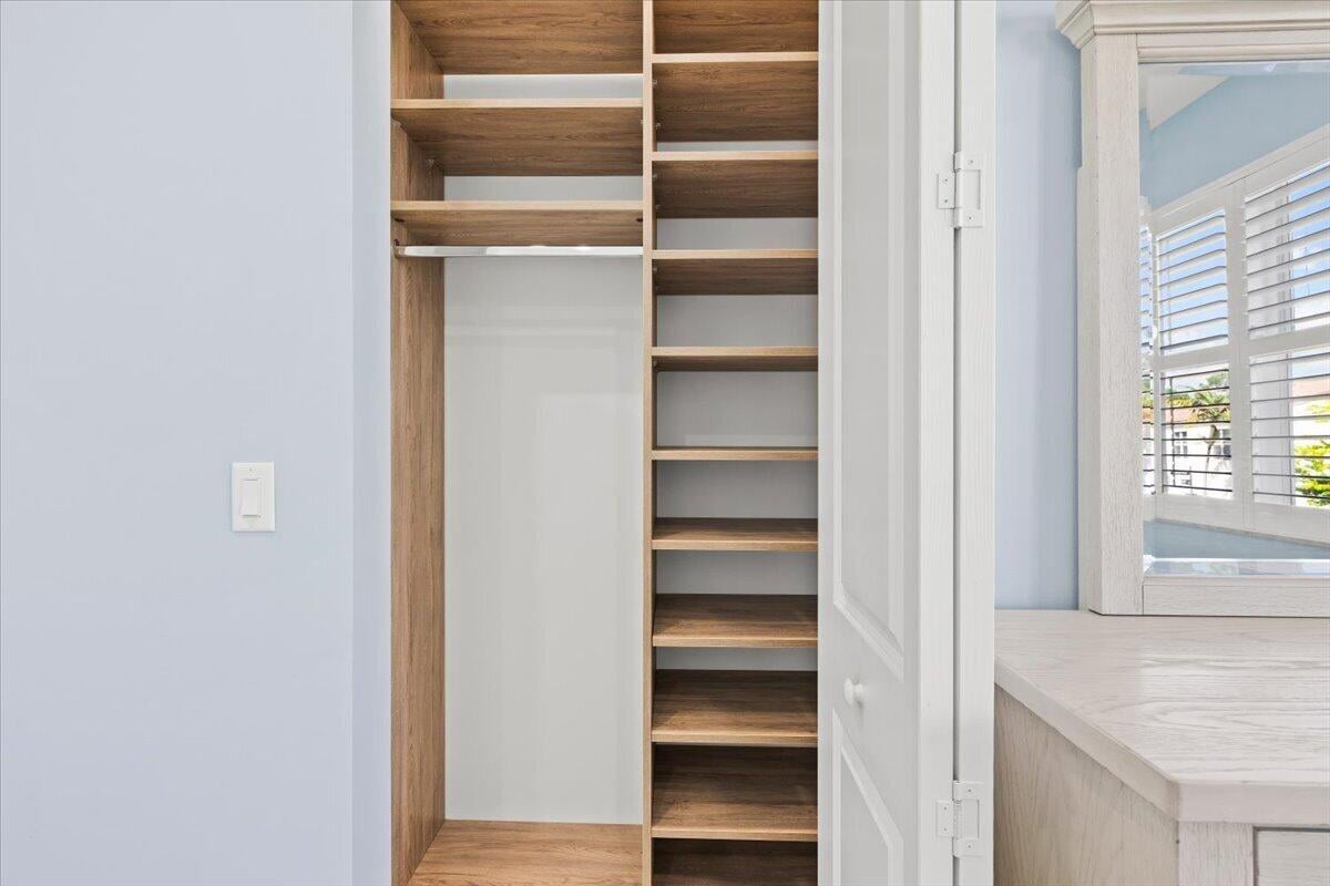  Residence photo 26
