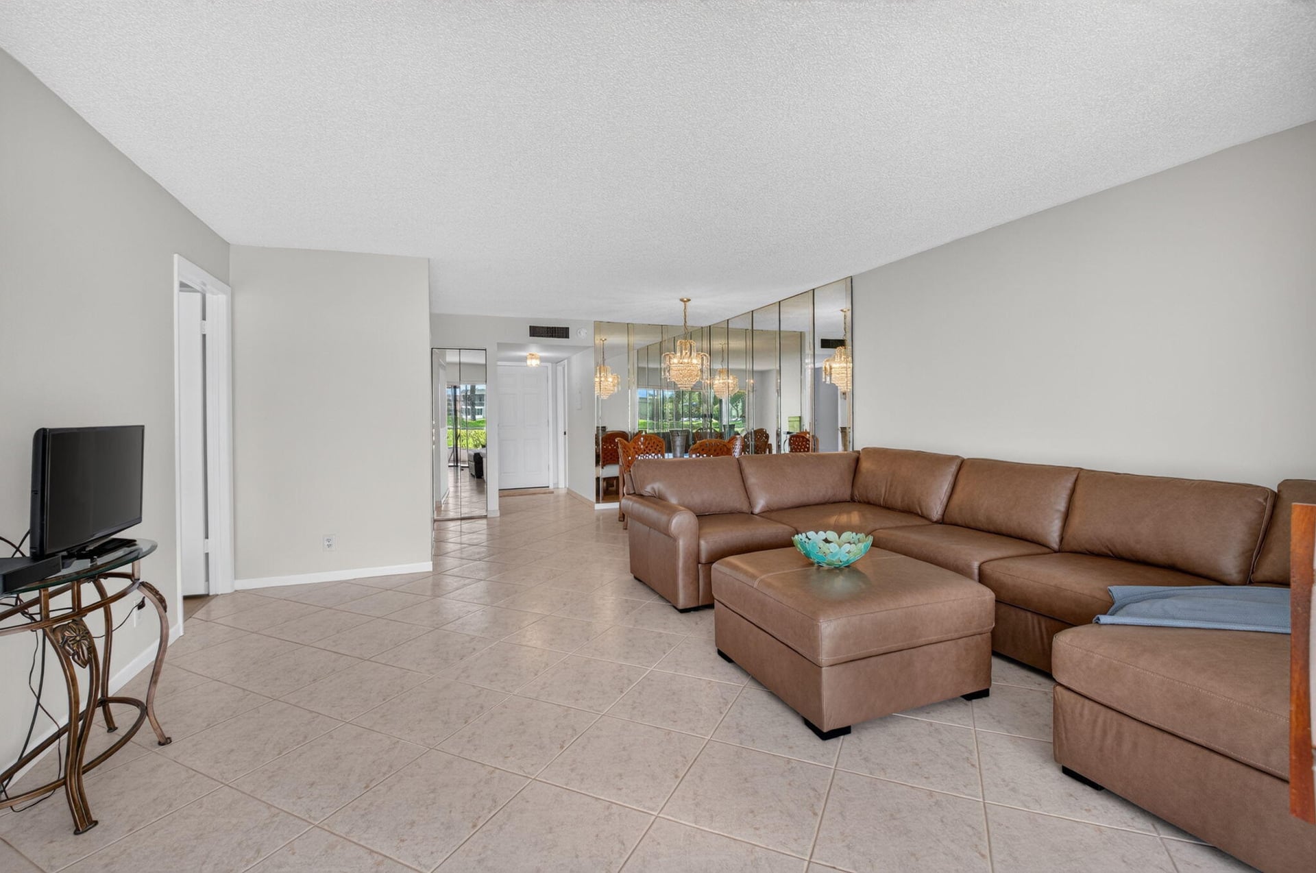 Residence photo 11