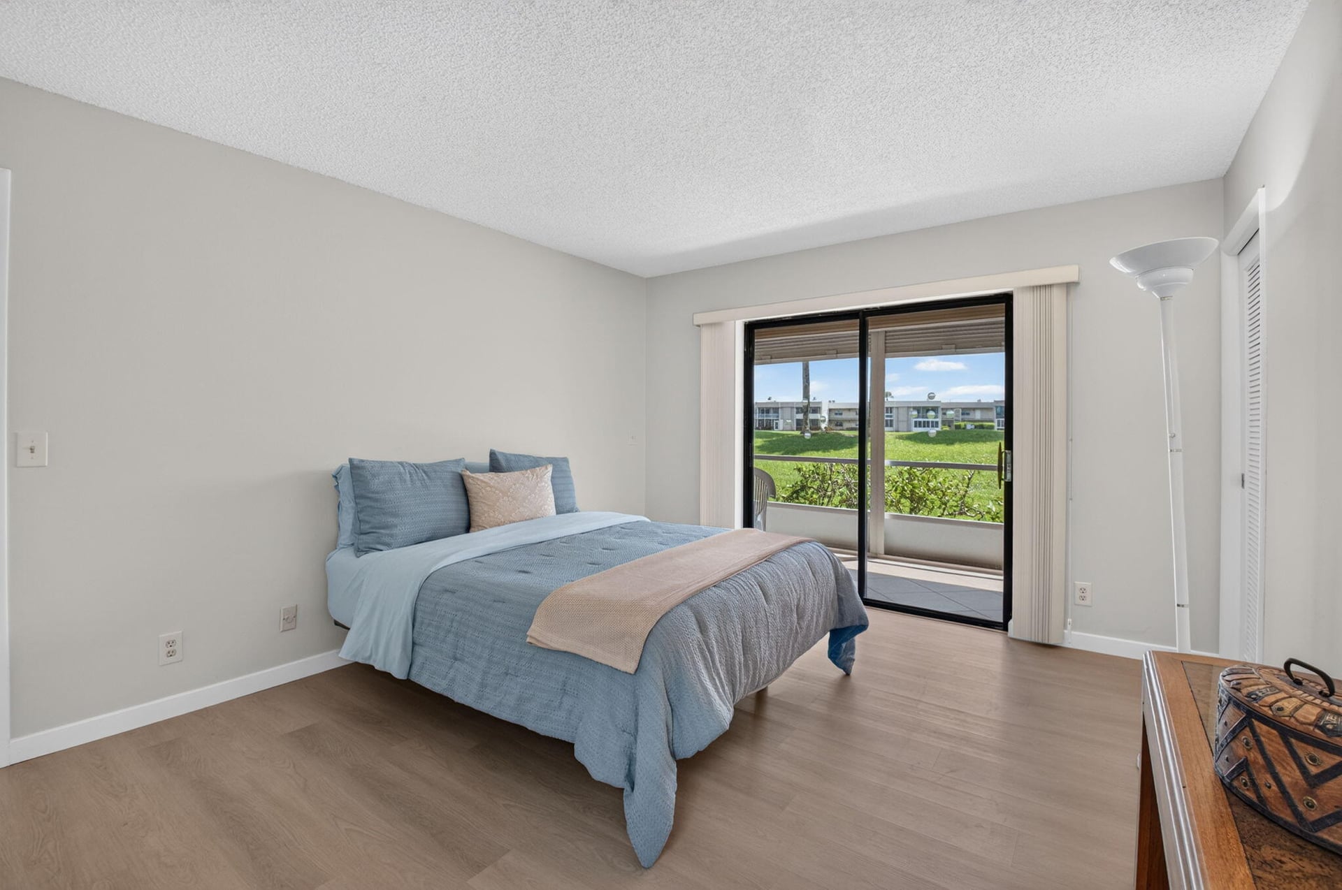 Residence photo 14