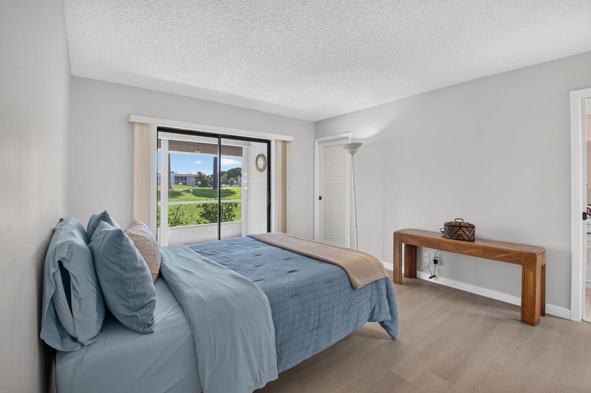 Residence photo 15