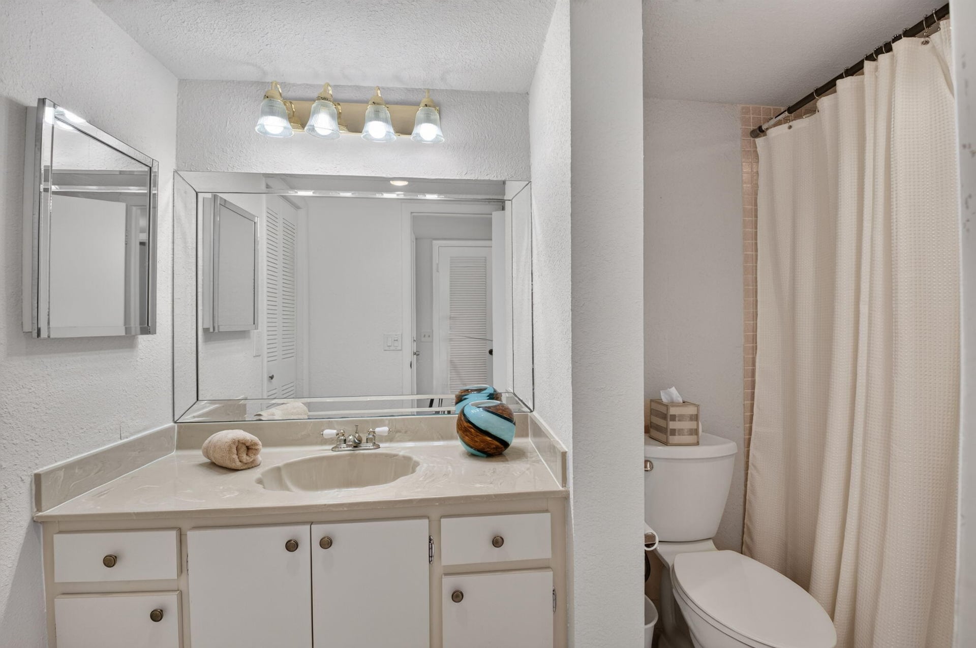 Residence photo 24
