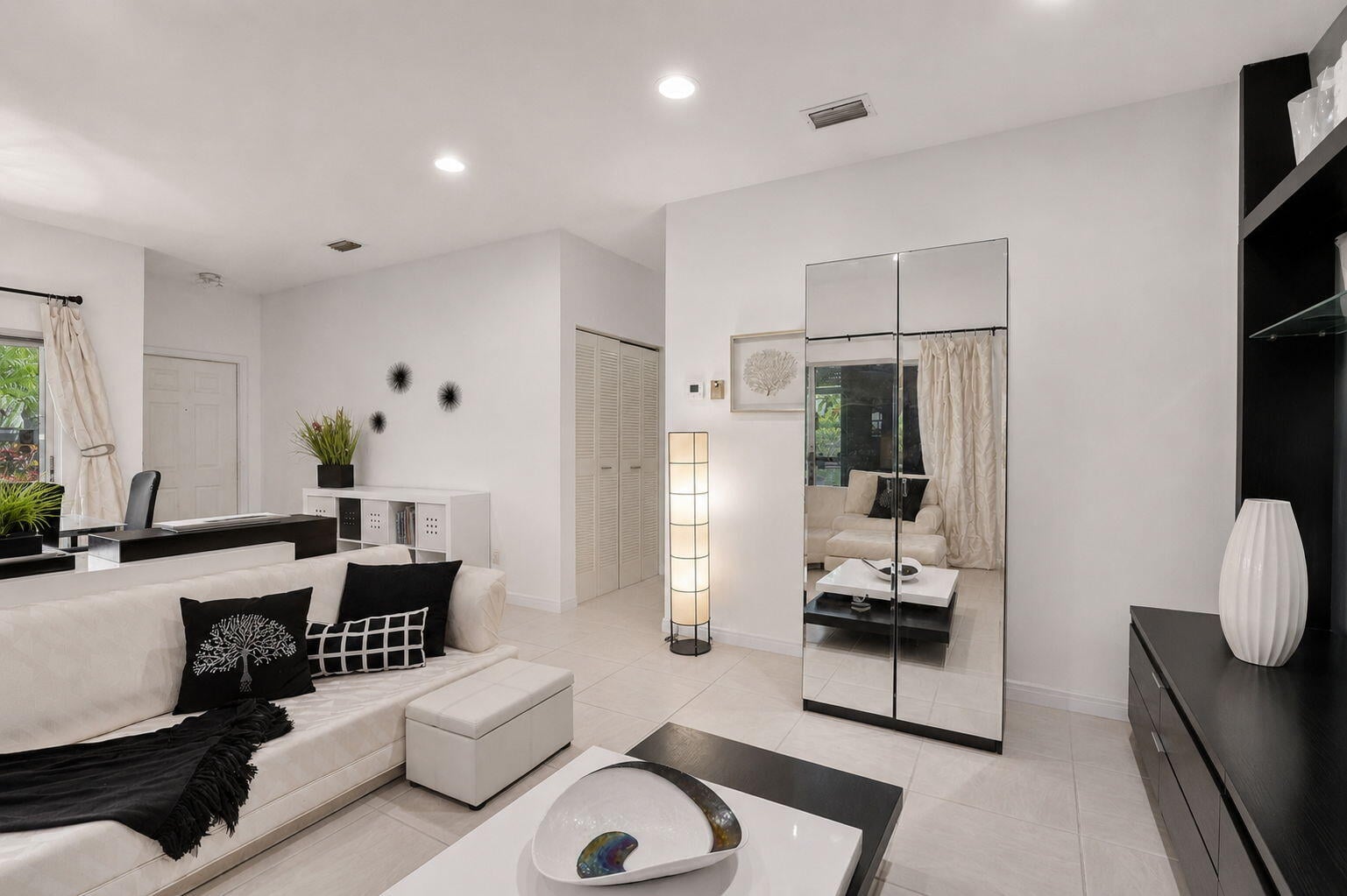 Residence photo 9