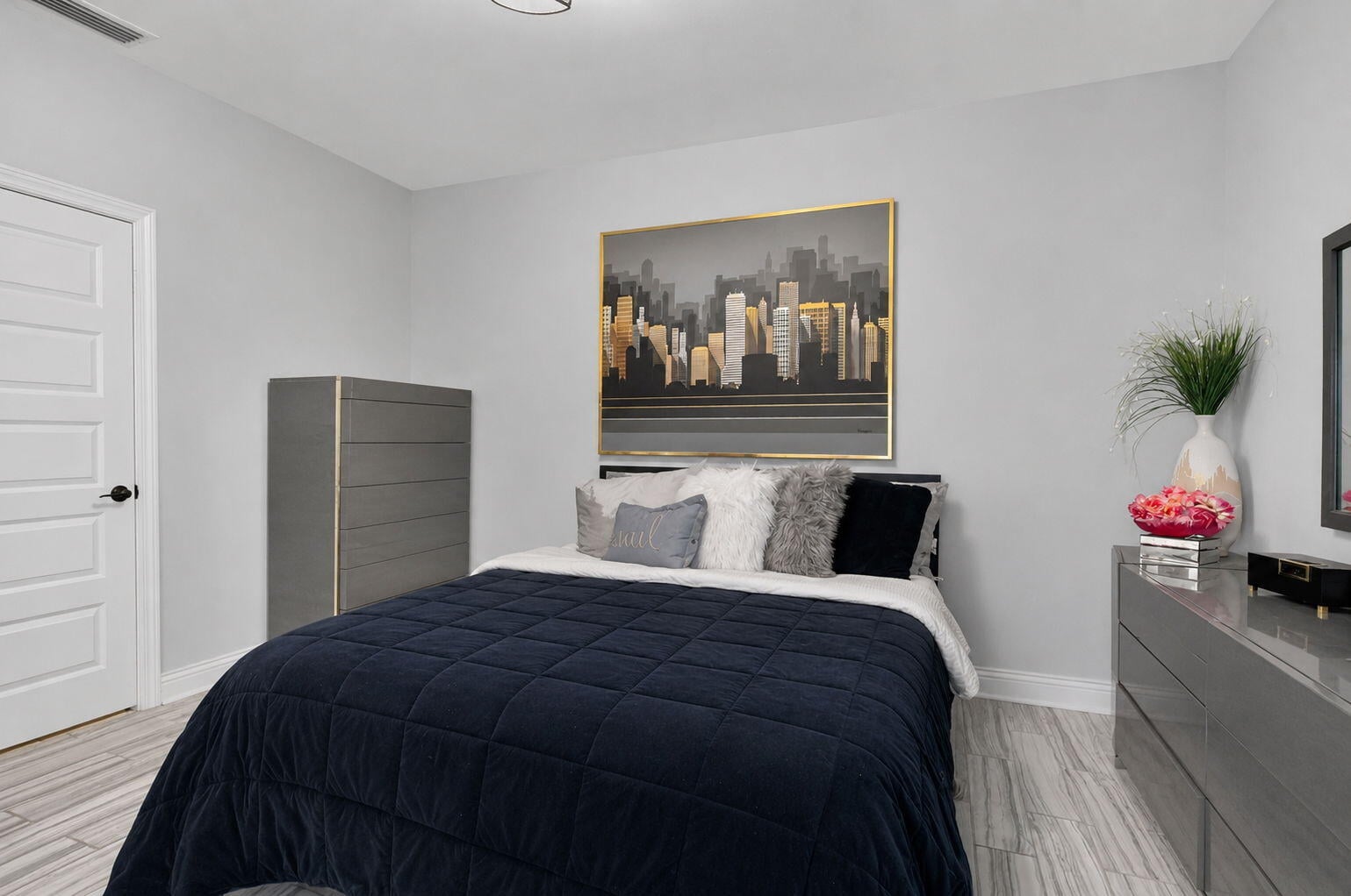 Residence photo 18