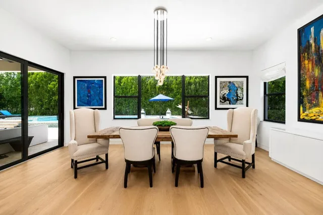 Residence photo 19