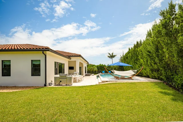 Residence photo 44