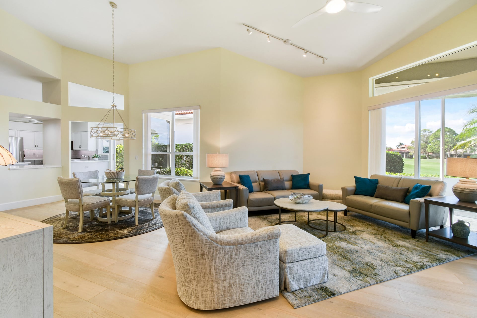 Harbour Ridge Residence photo 10