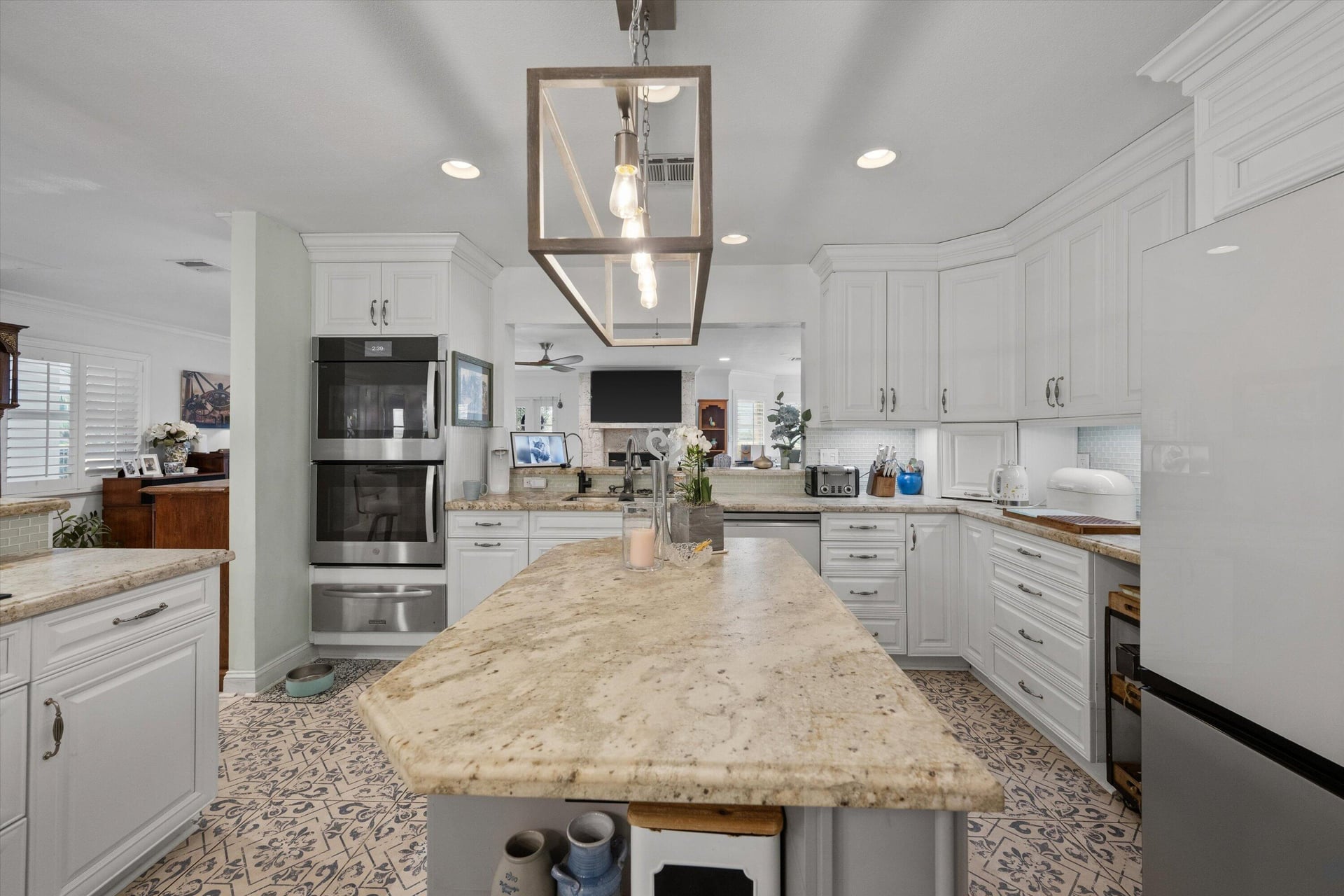 Residence photo 19
