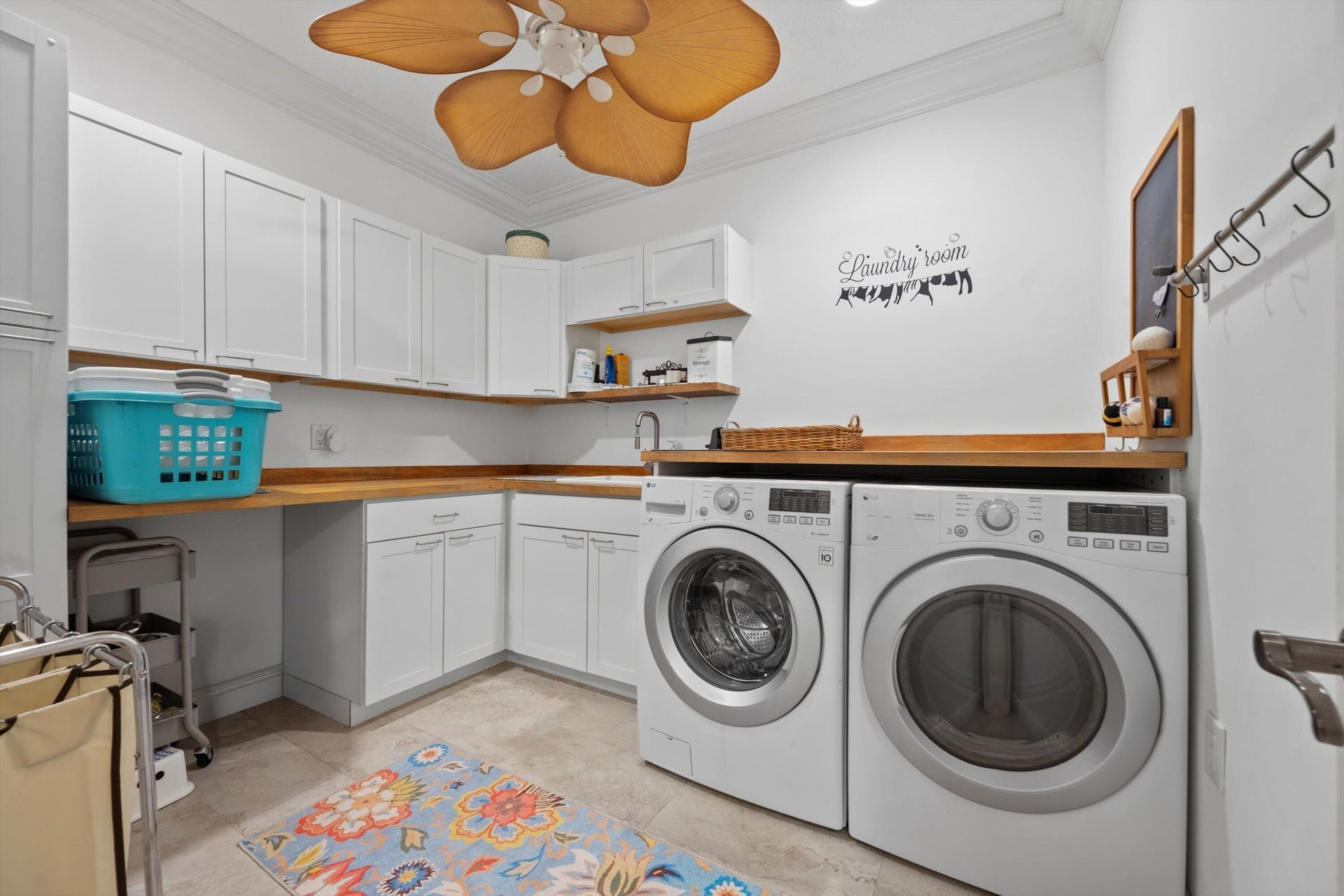 Residence photo 32