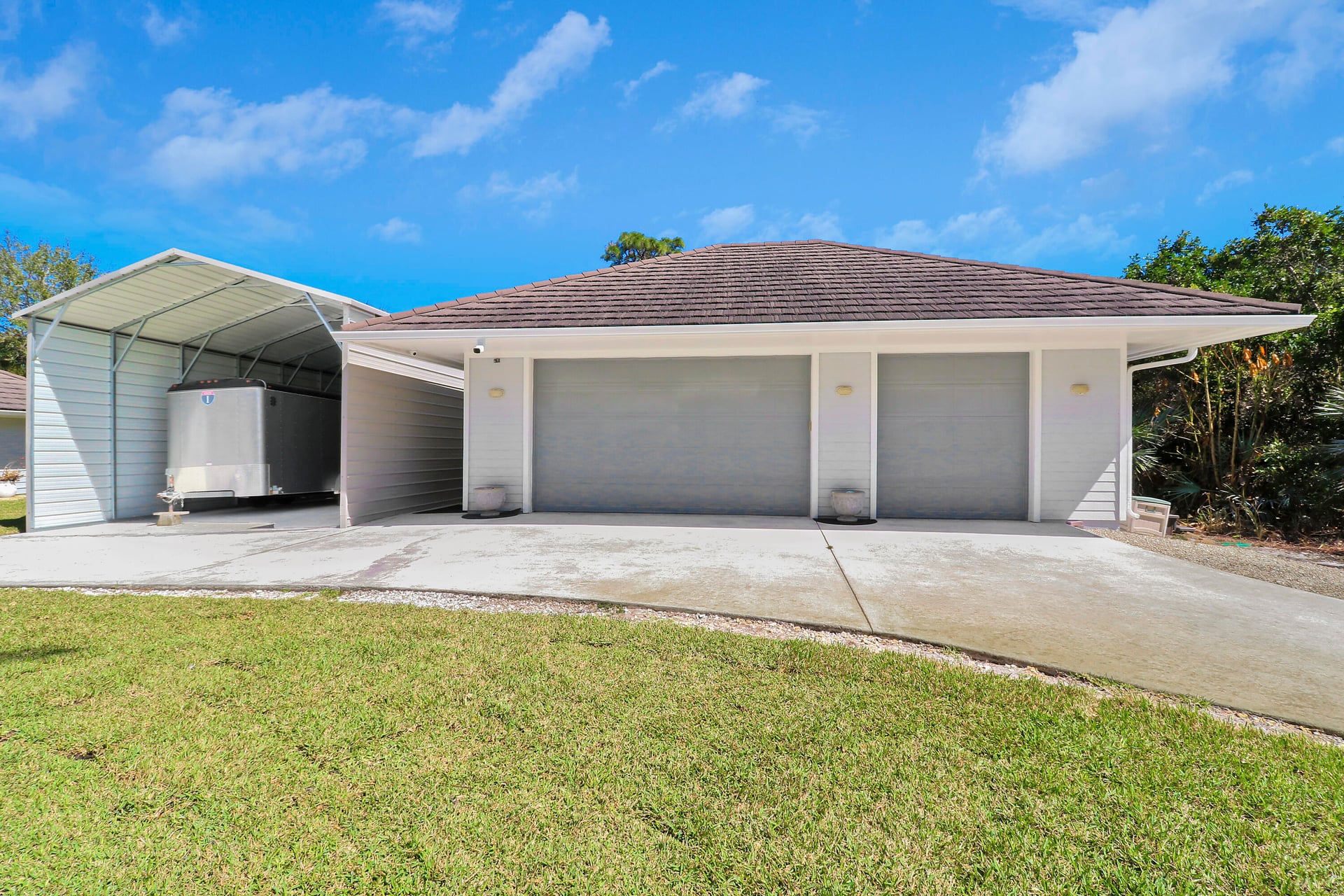 Residence photo 2