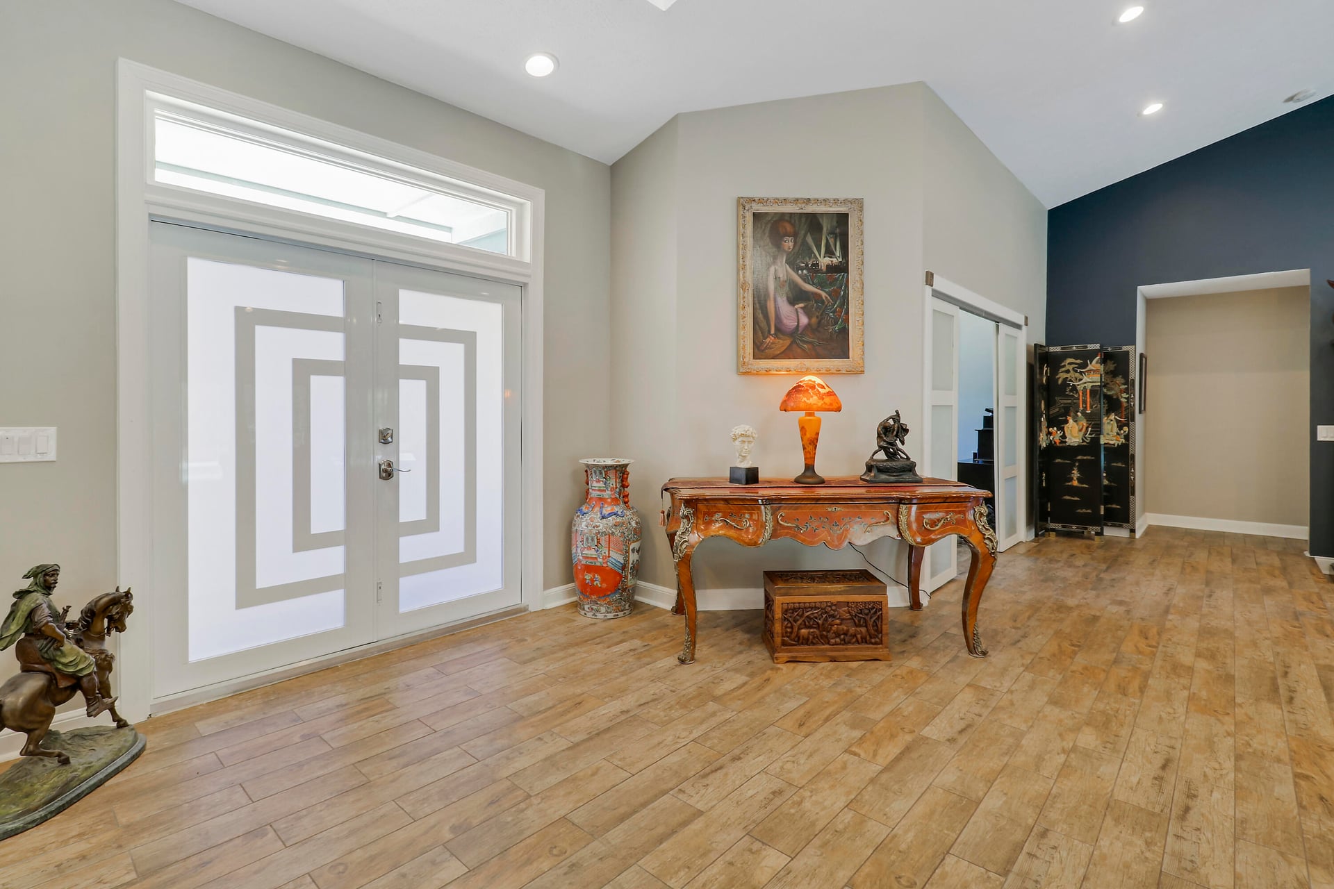 Residence photo 3