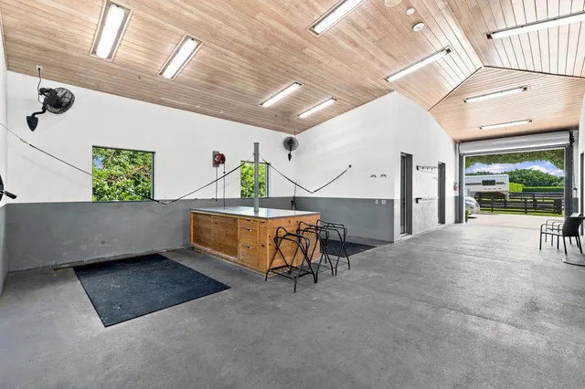 Residence photo 25
