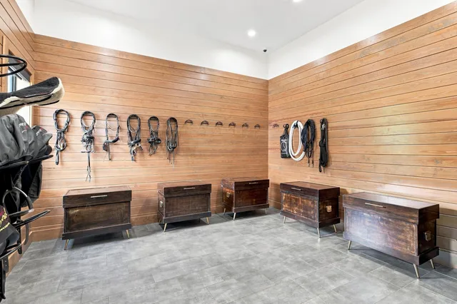Residence photo 36