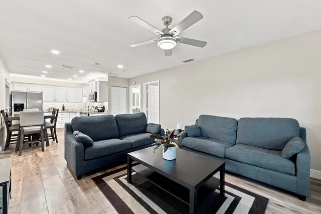 Residence photo 47