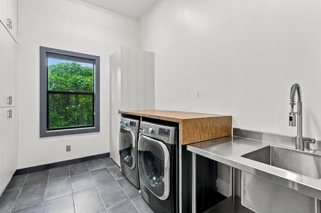 Residence photo 50