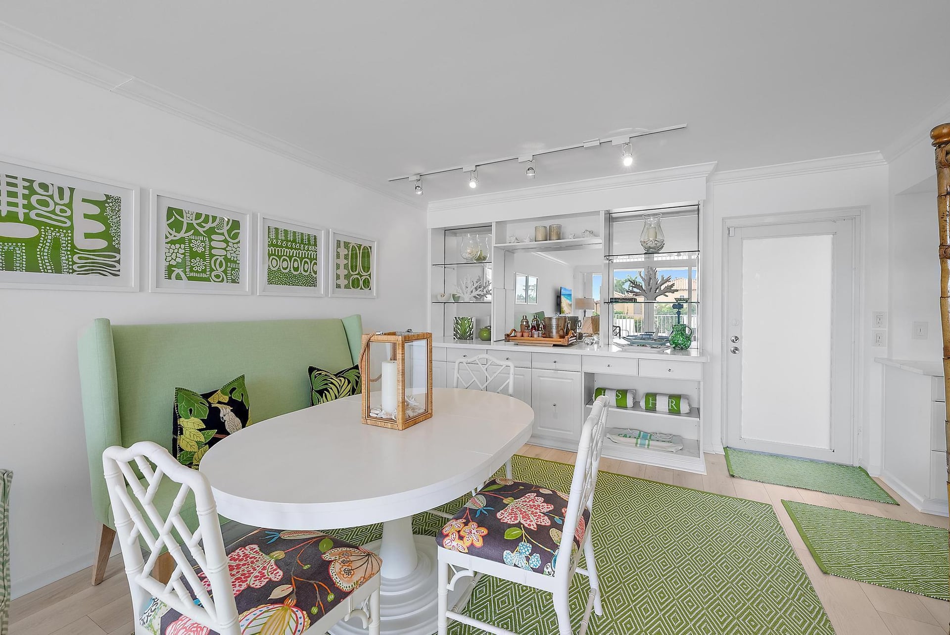 In-Town Palm Beach Unit 303 photo 6