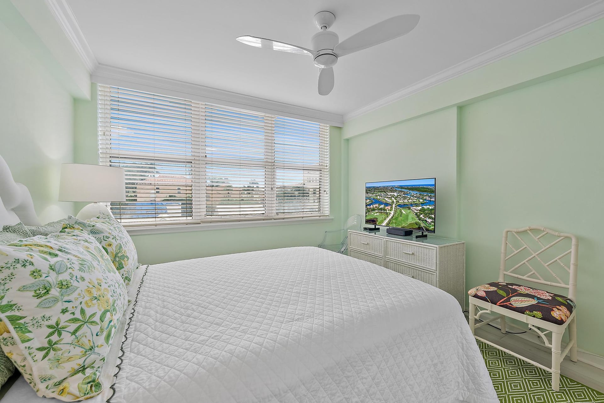 In-Town Palm Beach Unit 303 photo 12