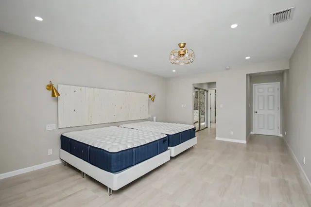 Residence photo 33