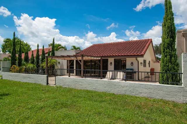 Residence photo 47