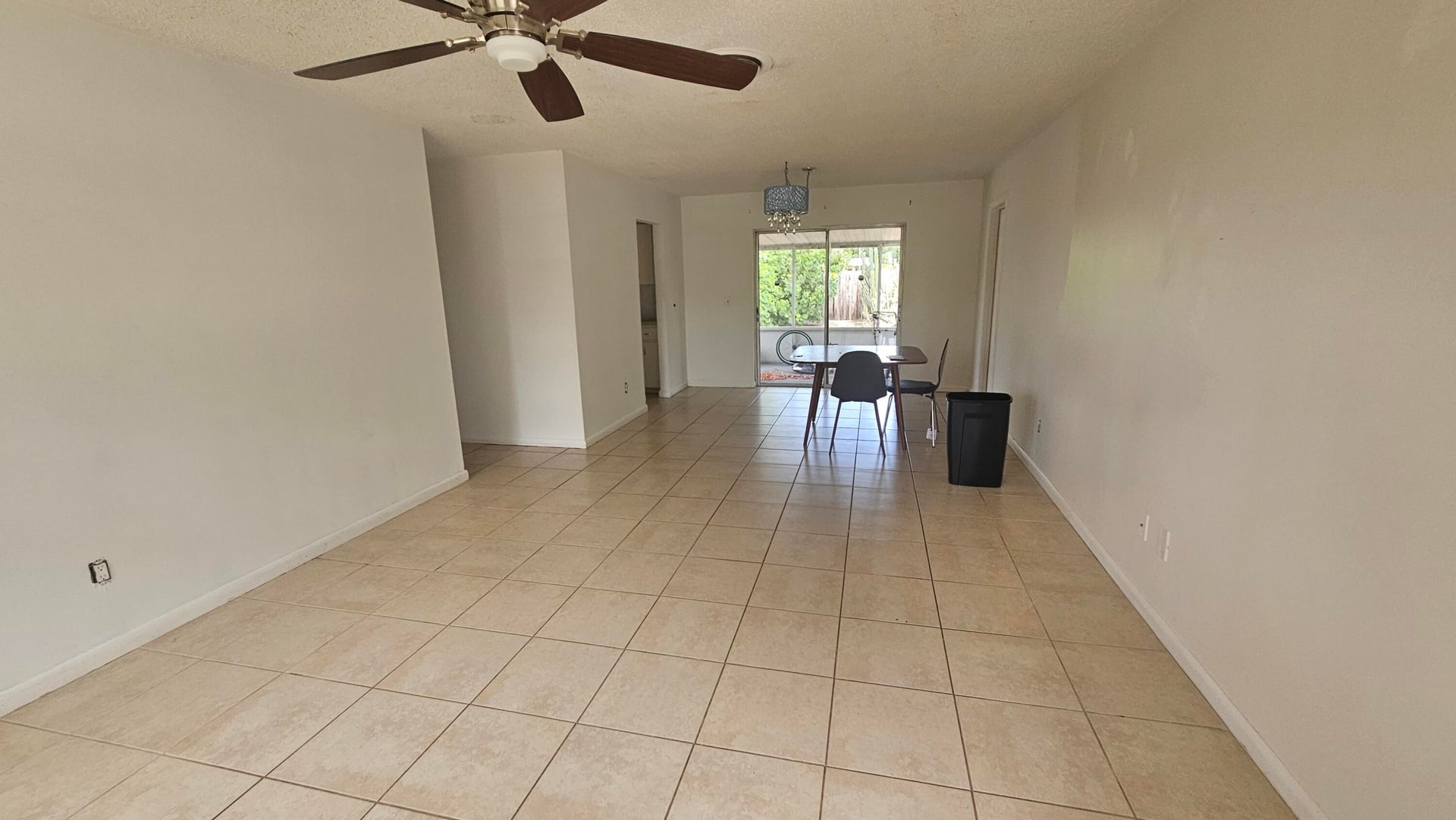 Residence photo 5
