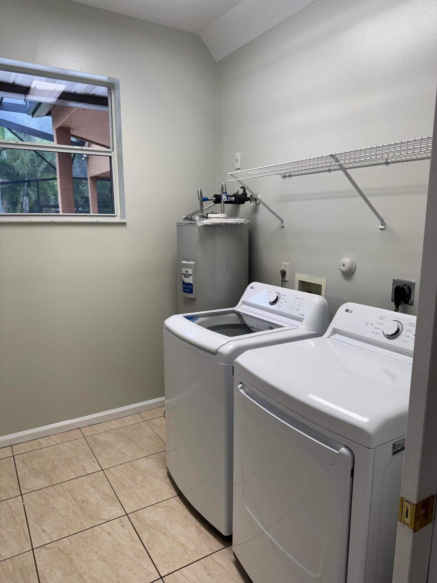 Residence photo 22