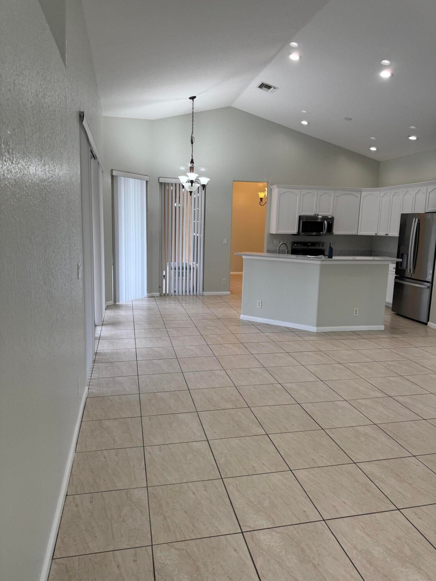 Residence photo 24