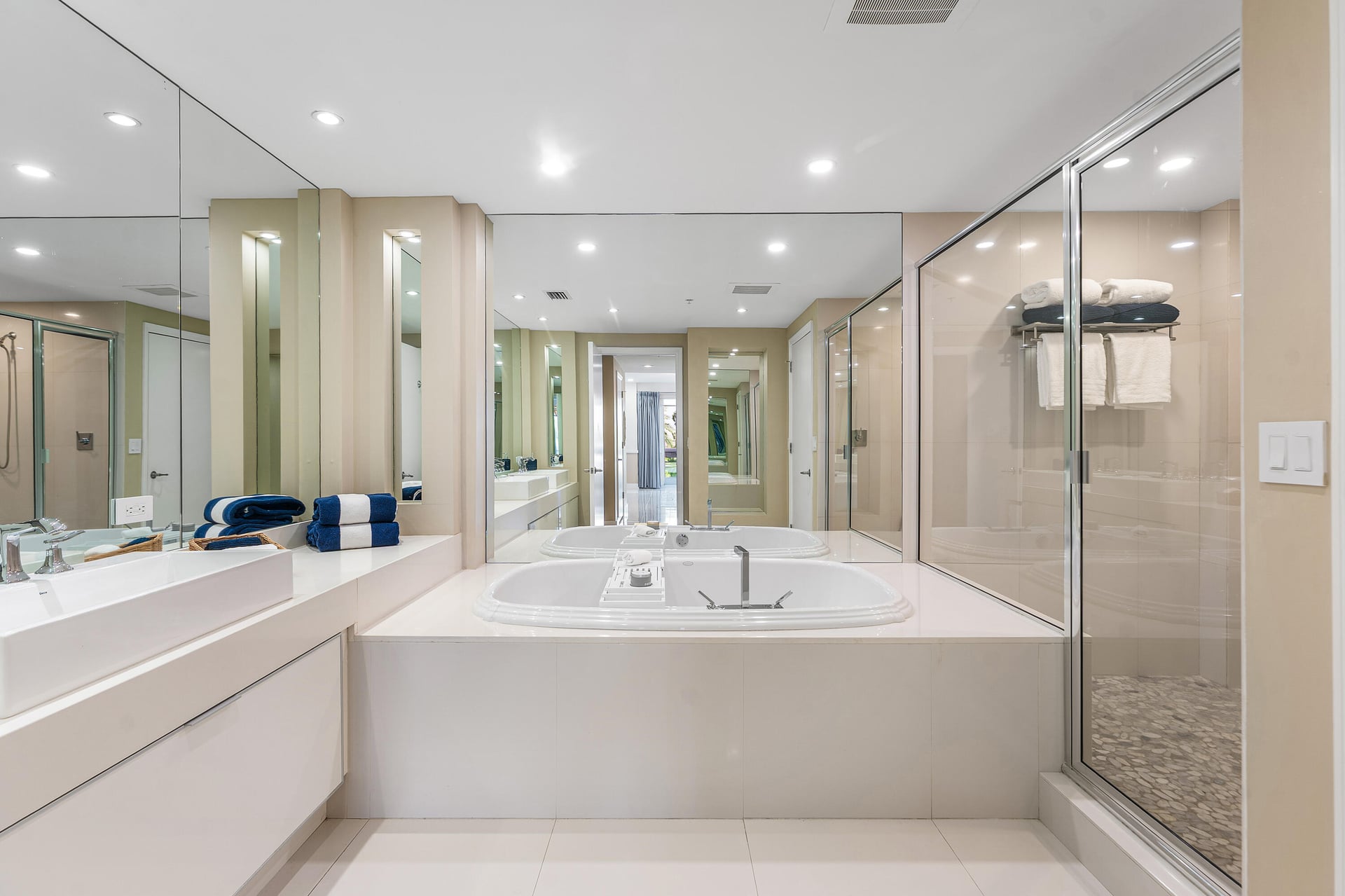 Dolce Vita Singer Island Unit 305 photo 25
