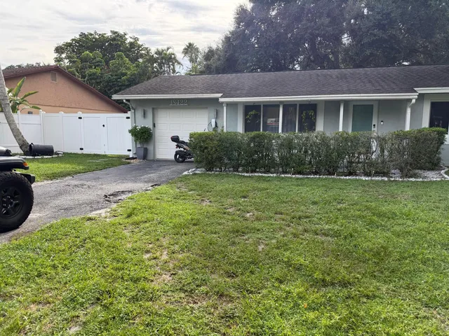 Residence photo 2