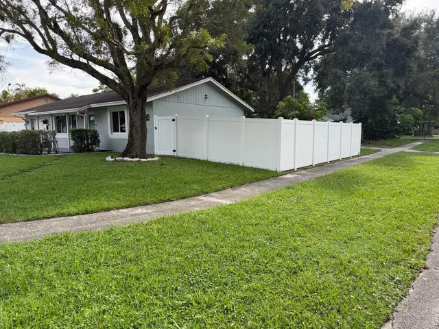 Residence photo 6
