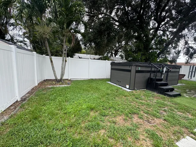 Residence photo 25