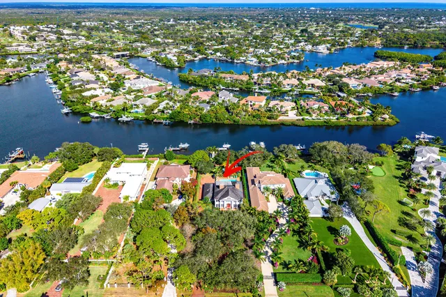 Jupiter River Estates Residence photo 8