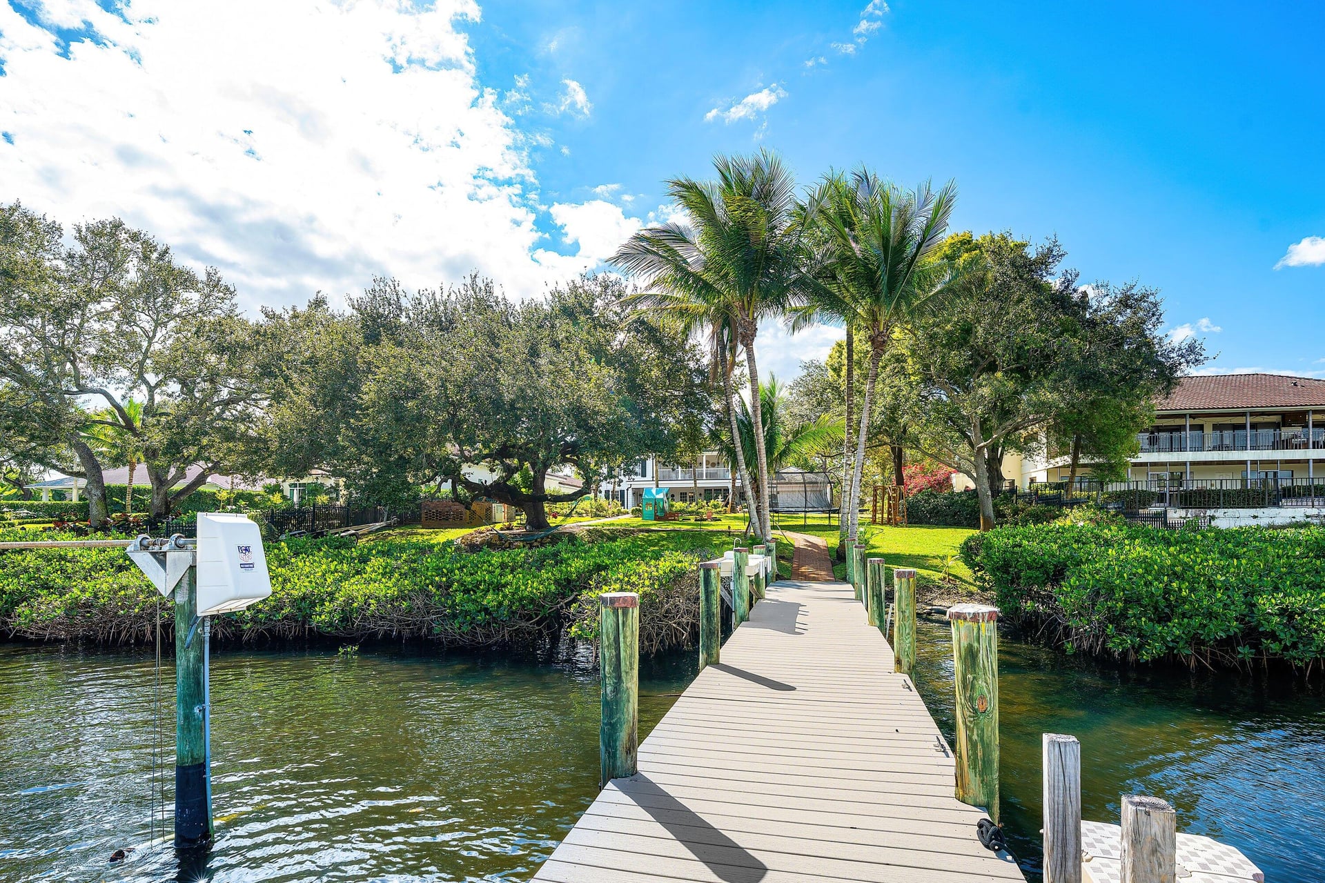 Jupiter River Estates Residence photo 39