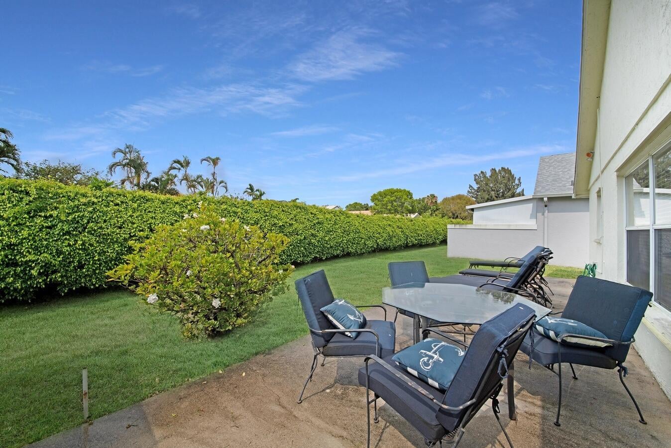 Residence photo 23