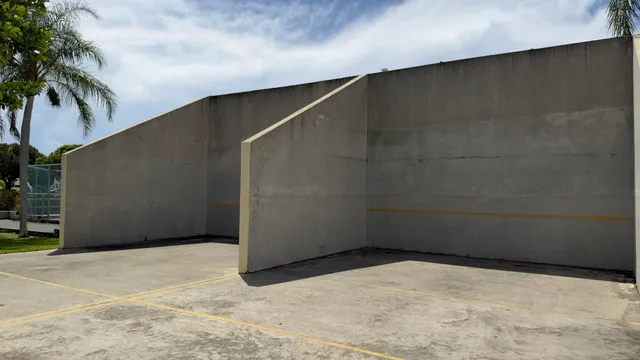 Unit 60 photo 31