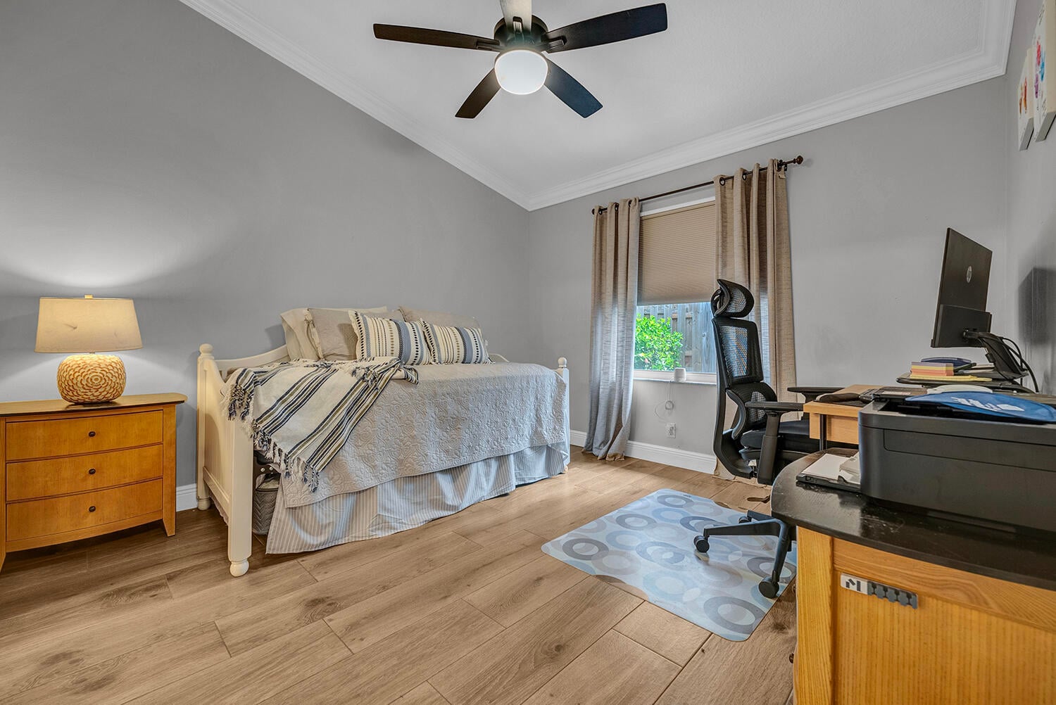 Residence photo 31
