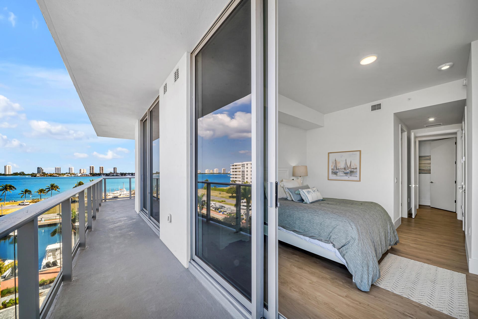 Nautilus 220 Unit 502 photo 46