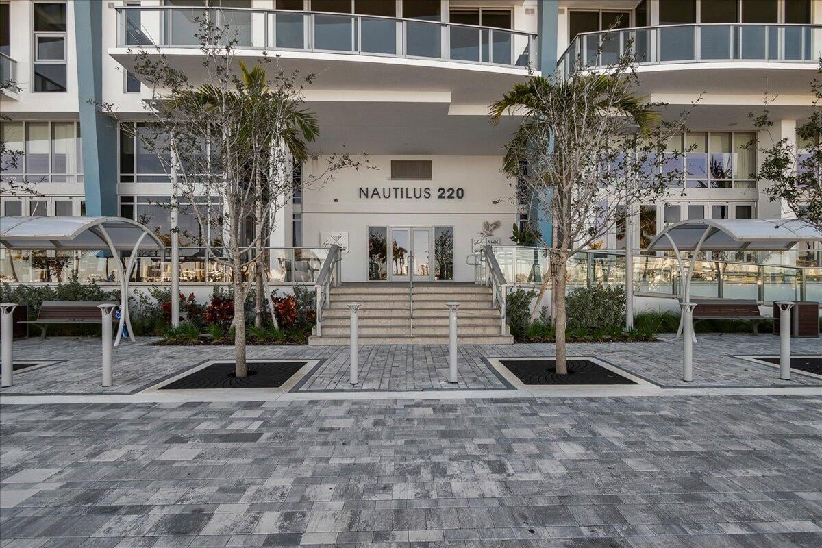 Nautilus 220 Unit 1608 photo 11