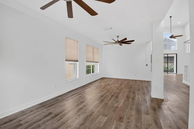 Residence photo 11
