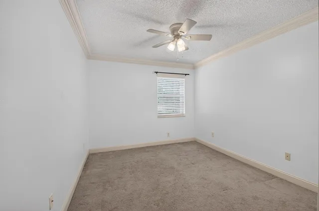 Residence photo 42