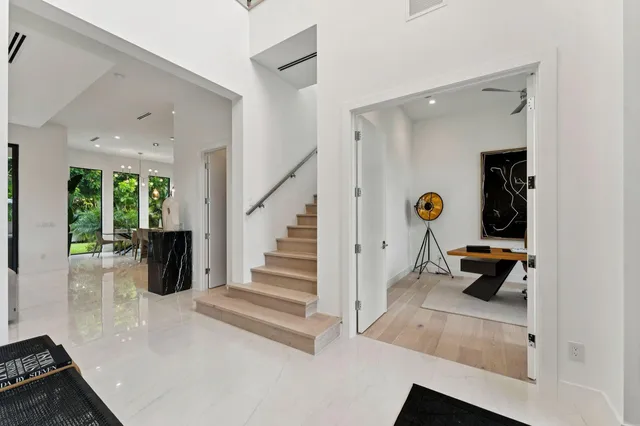  Residence photo 7