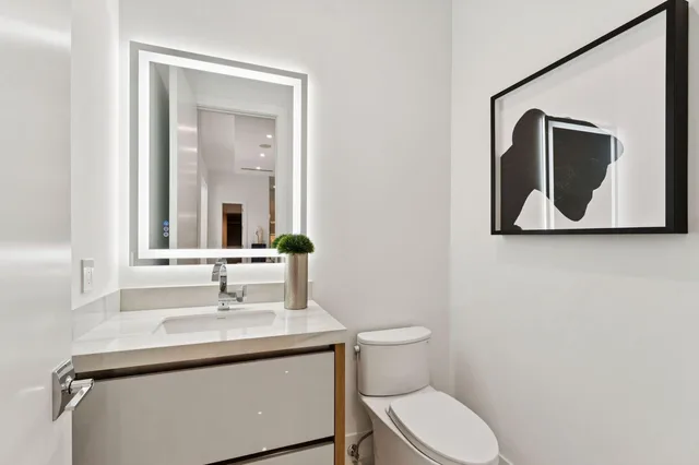  Residence photo 36