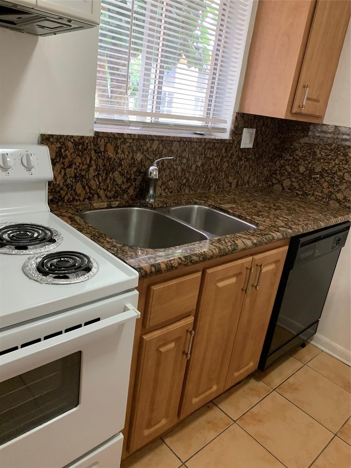 Unit 106 photo 6